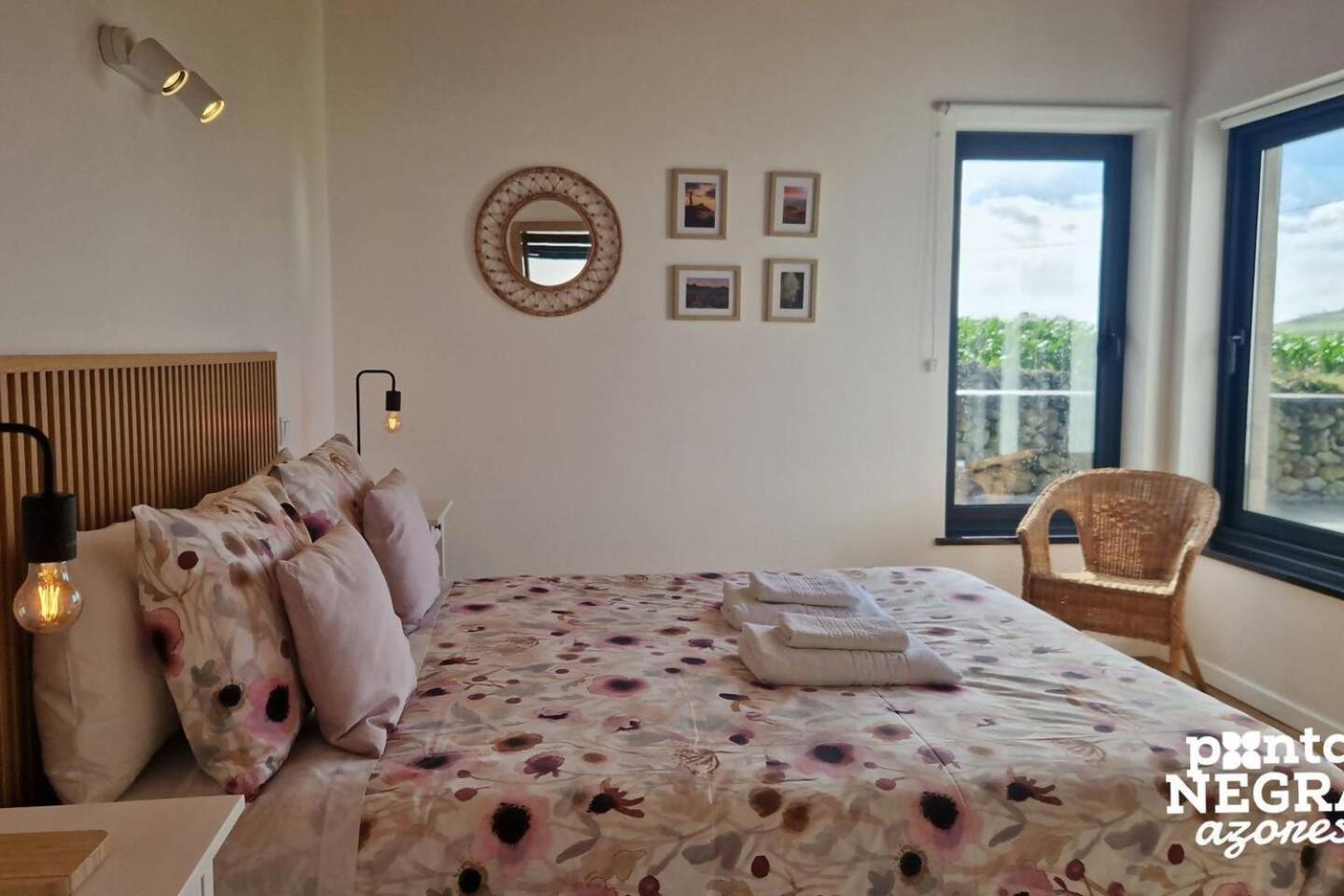 Photography House By Pontanegraazores